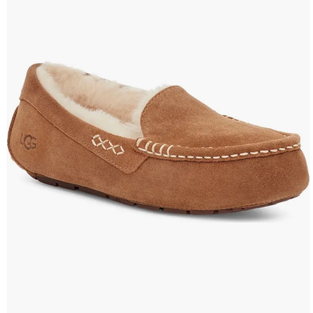 UGG Ansley Suede Moccasin Slippers - Chestnut size 9 w/ ORIGINAL PACKAGING